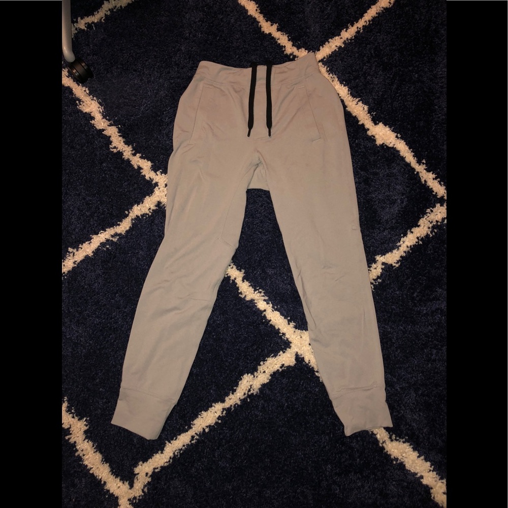Lululemon joggers